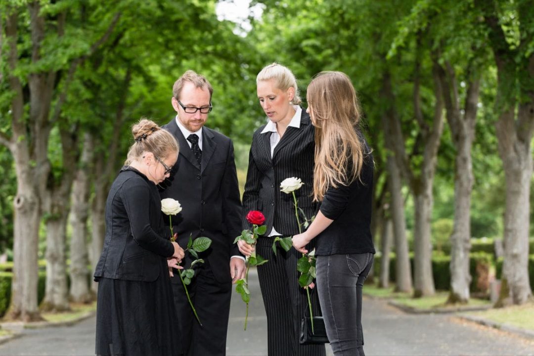9 Funeral Flowers For A Man Remarkable Floral Tribute For A Deceased