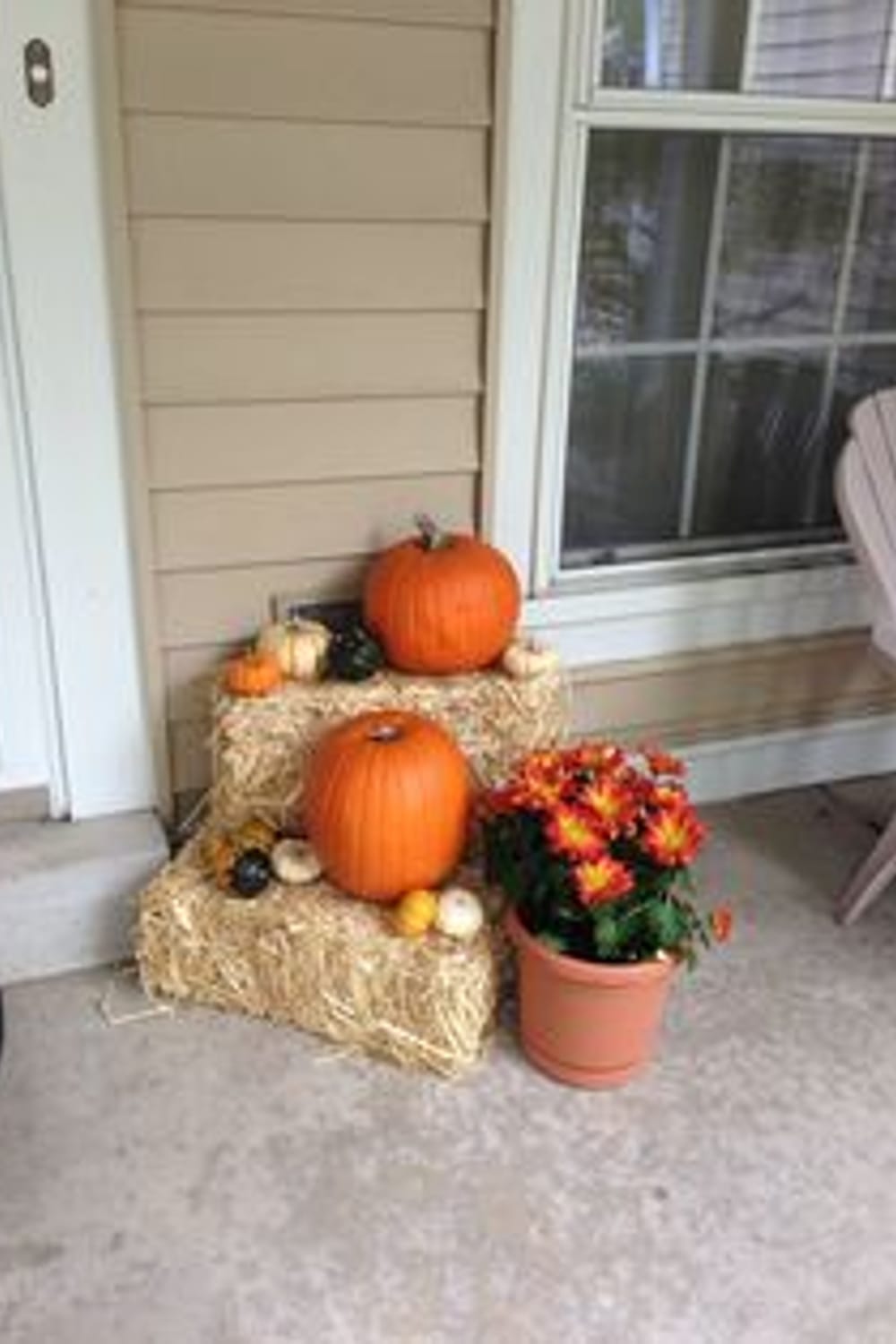 160 Fall Hay Bales ideas | fall decor, fall crafts, fall outdoor decor