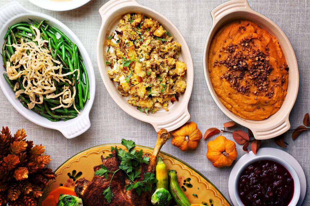 20 Thanksgiving Vegetable Sides Everyone Will Be Fighting Over