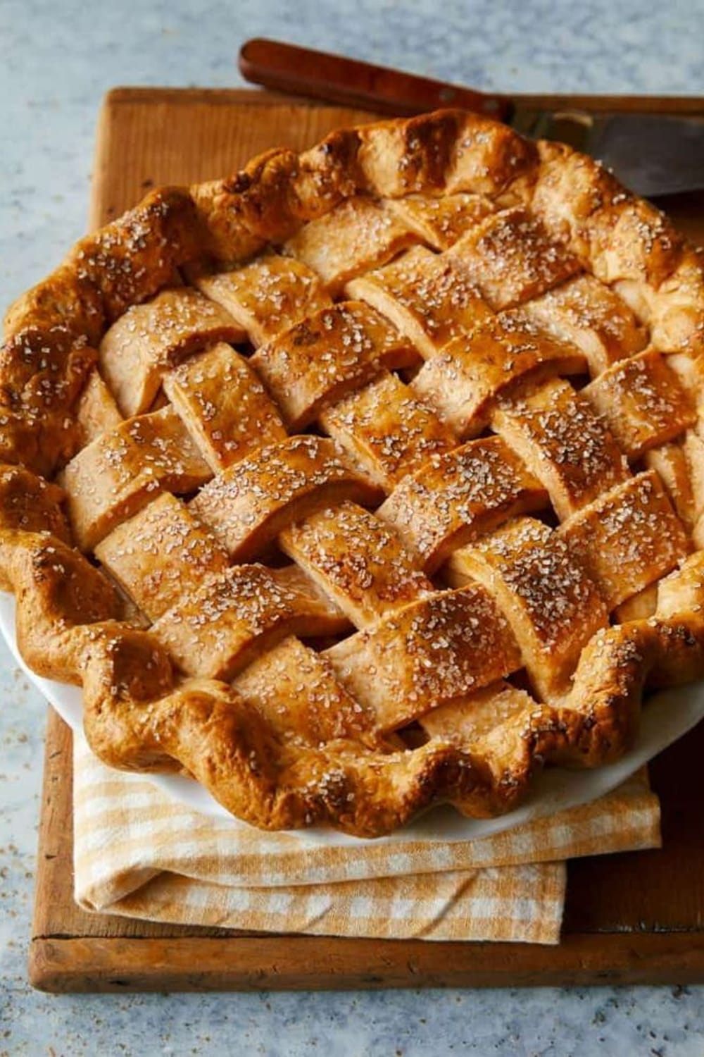 Apple Pie Recipe (with a Cheddar Crust)