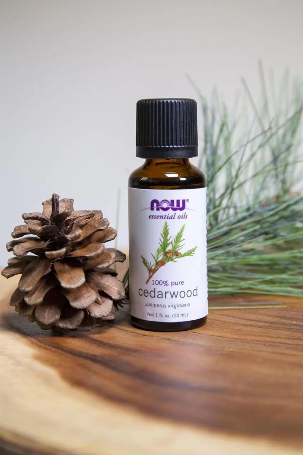 Cedarwood Essential Oil for Aromatherapy