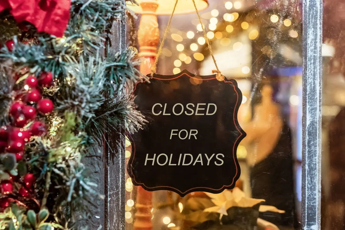 closed for holidays sign