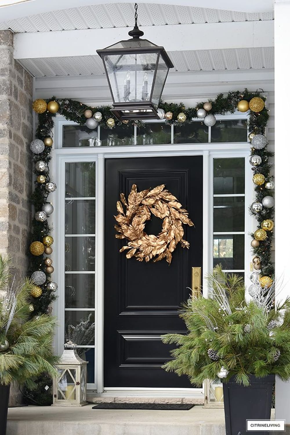 ELEGANT CHRISTMAS PORCH DECORATING