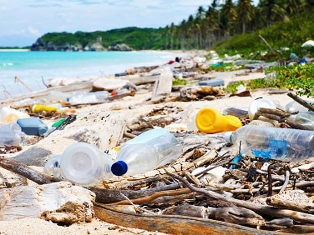 Fighting Plastic Pollution in Paradise ⋆ The Costa Rica News