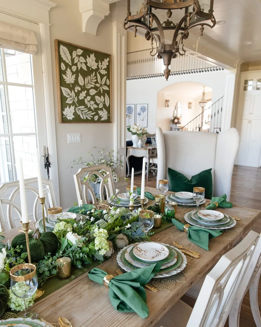 Green and Gold Fall Harvest Tablescape