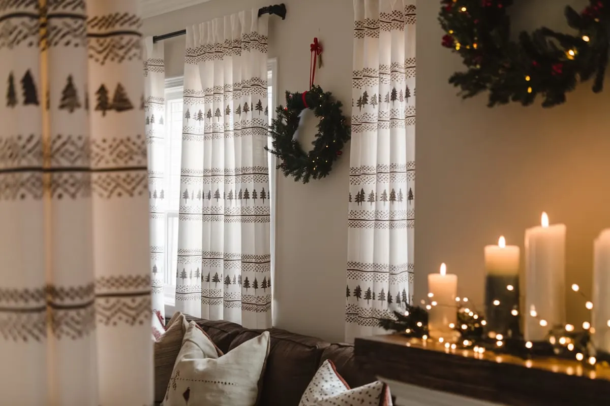 Holiday-Printed Curtains