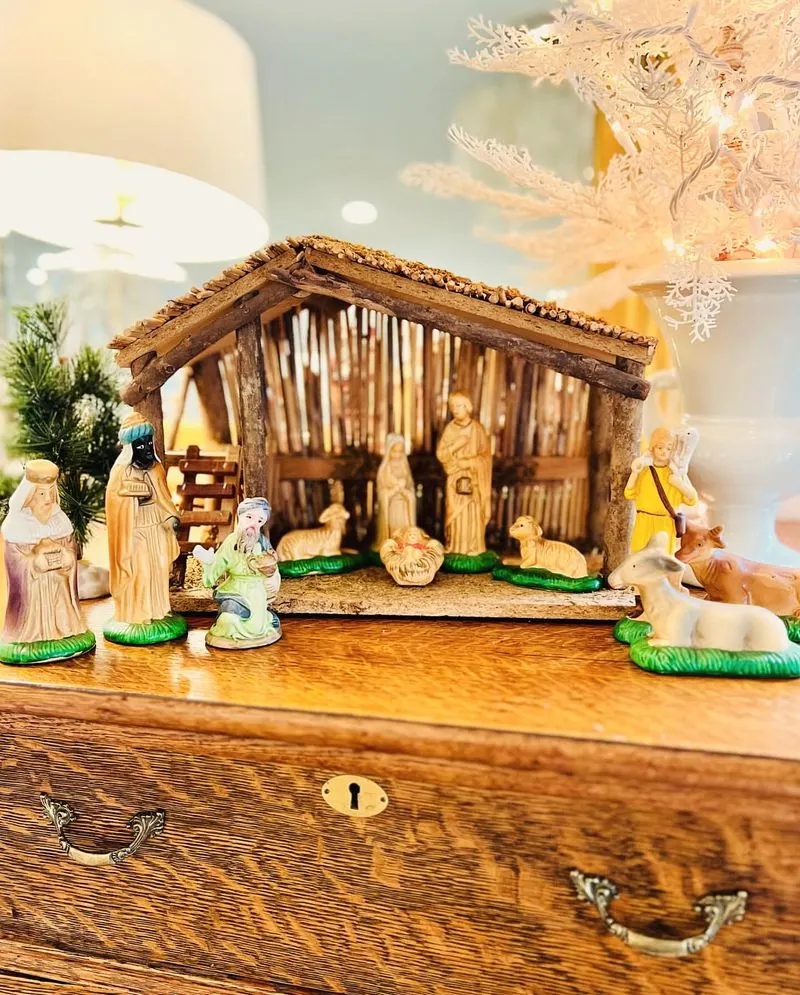 Antique Nativity Sets