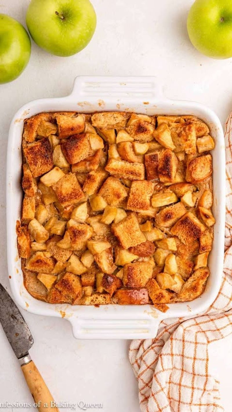 Apple Cinnamon Bread Pudding Casserole