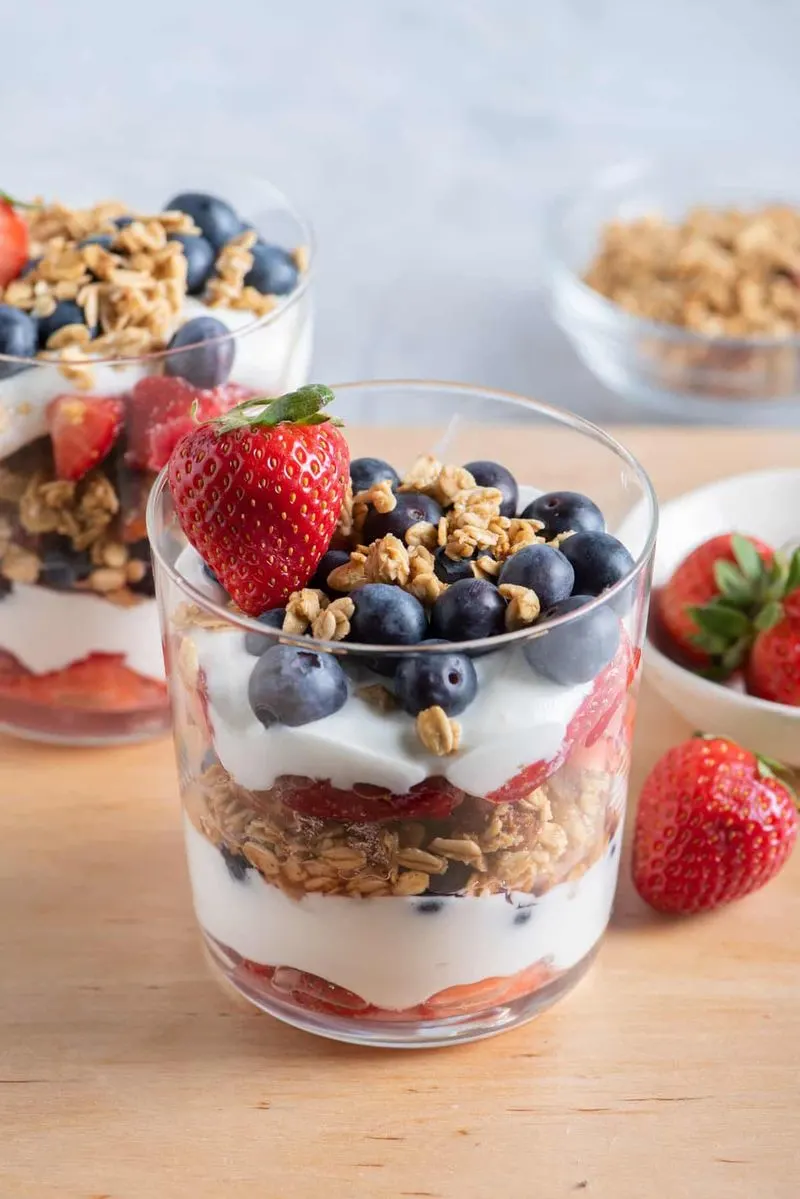 Berry and Yogurt Parfait