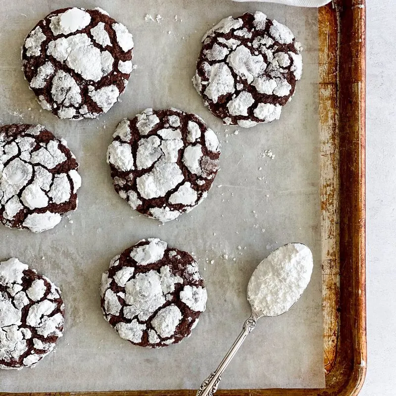 Chocolate Crinkle Cookies