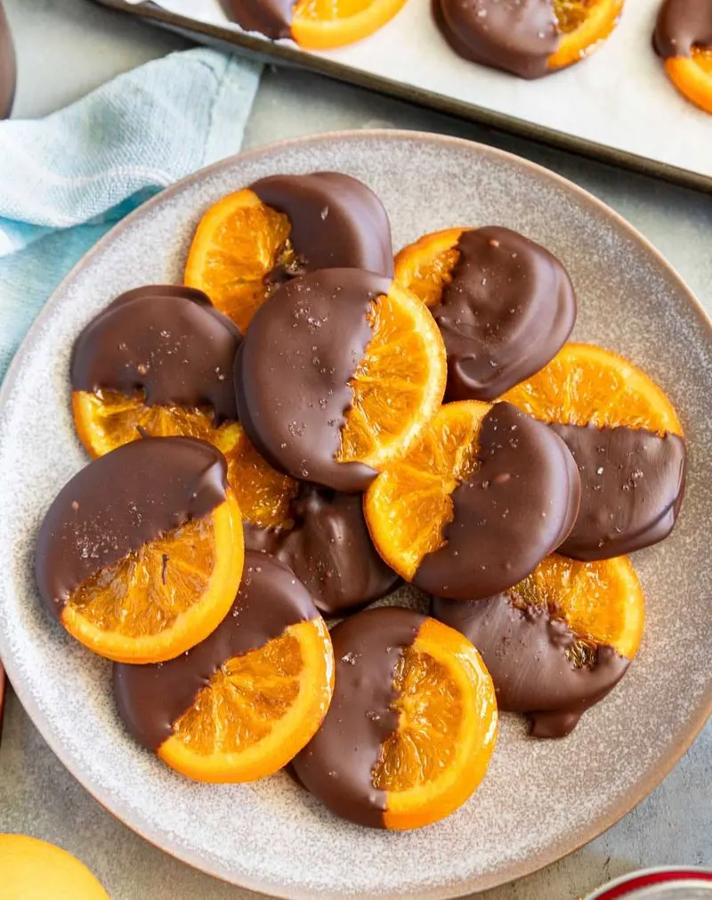 Chocolate-Dipped Orange Slices