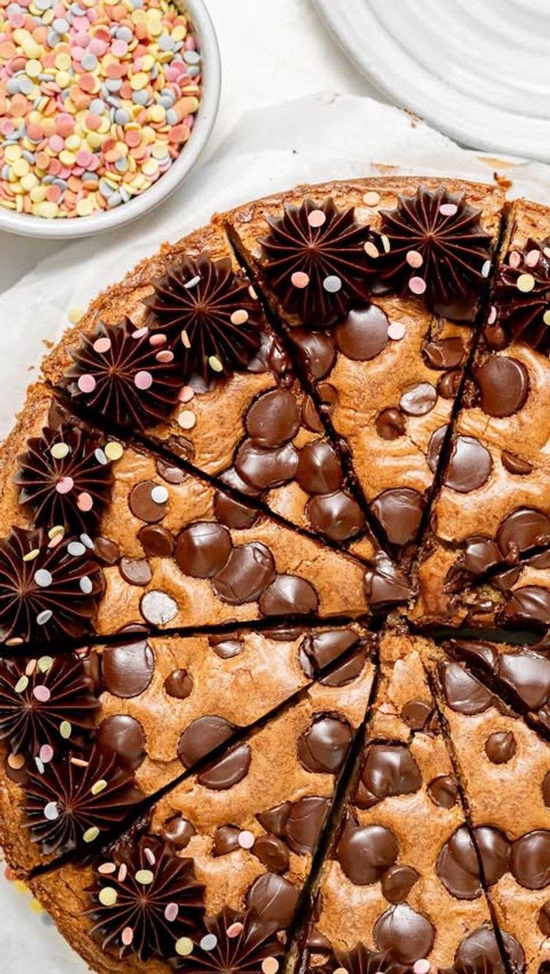 Classic Chocolate Chip Cookie Pizza