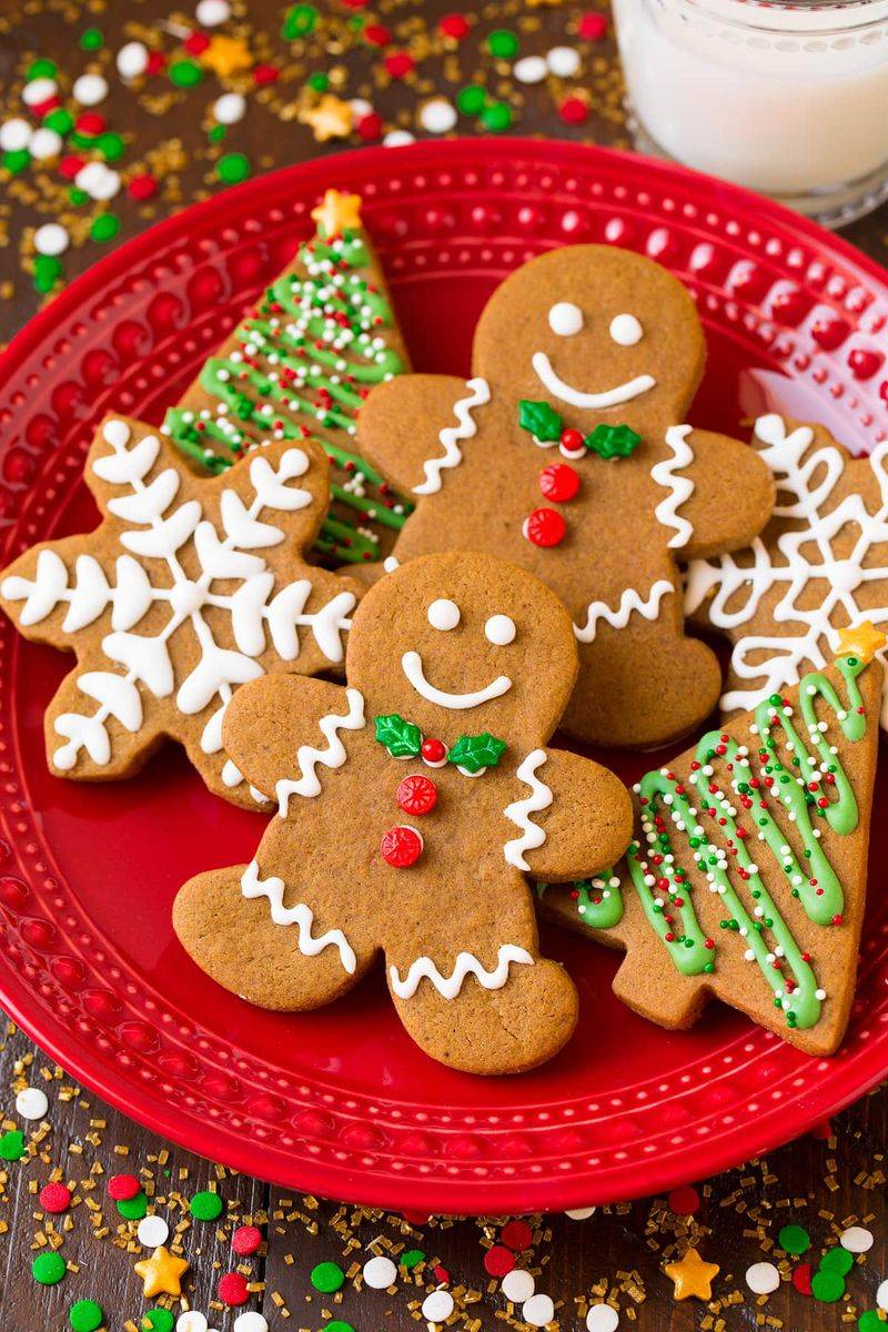 Classic Gingerbread Men