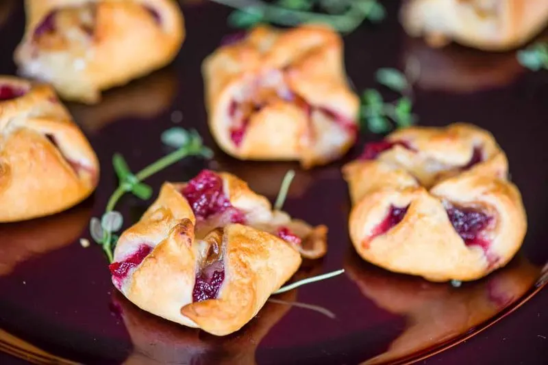 Cranberry Brie Bites