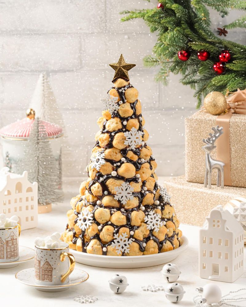 Croquembouche