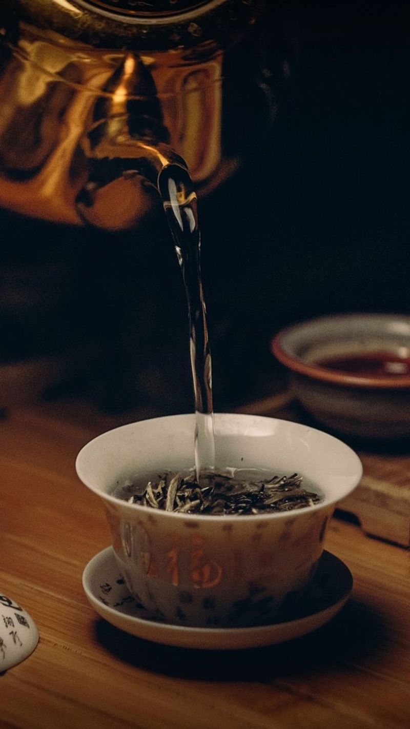 Drinking Tea for Digestion in China