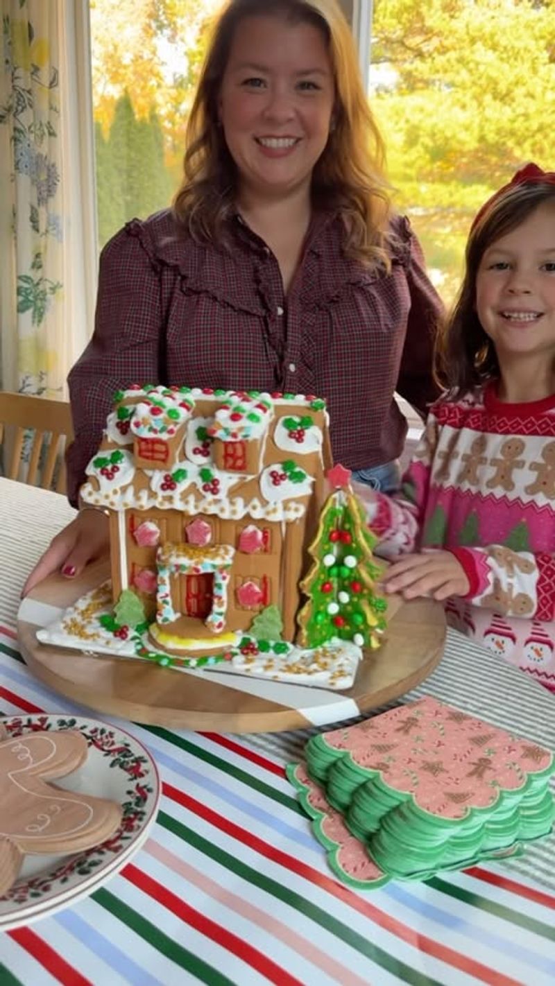 Gingerbread House Decorating