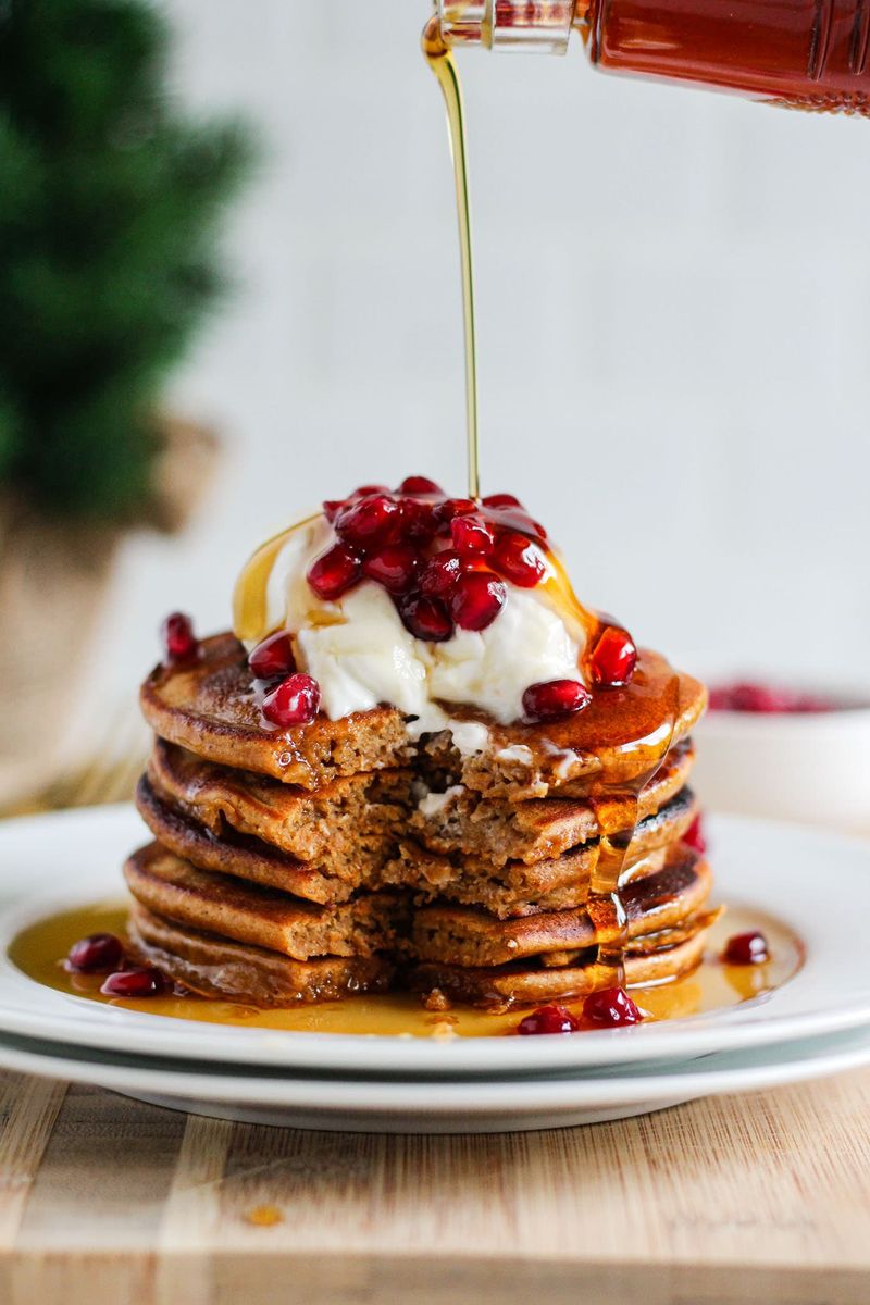 Gingerbread Pancakes with Maple Syrup