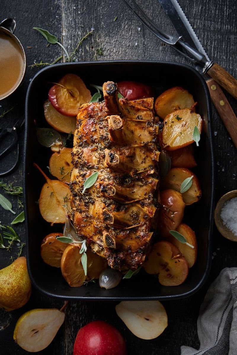 Herb-Roasted Pork Tenderloin with Apples