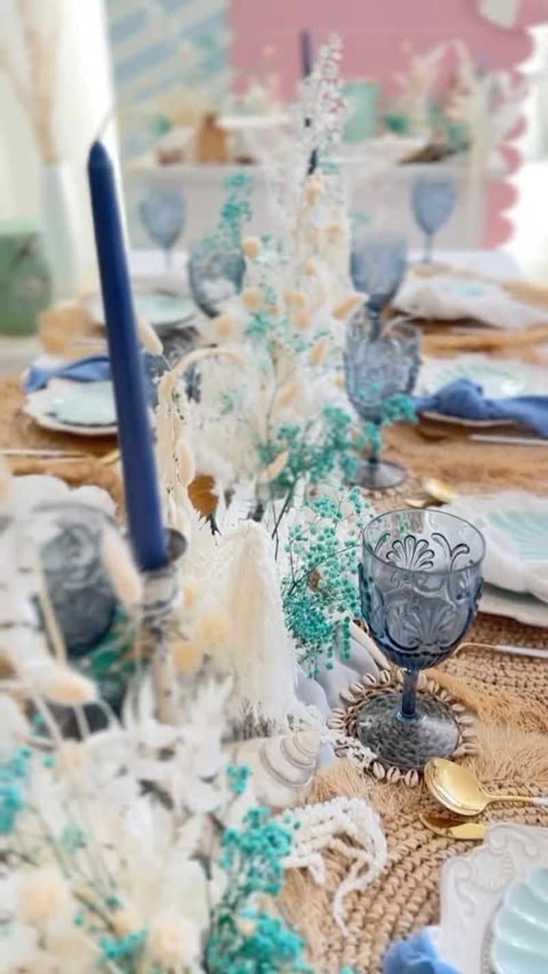 Icy Luxe Tablescape