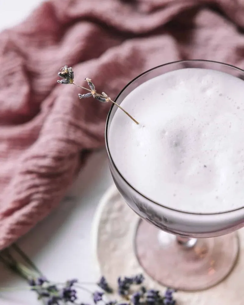 Lavender Gin Fizz