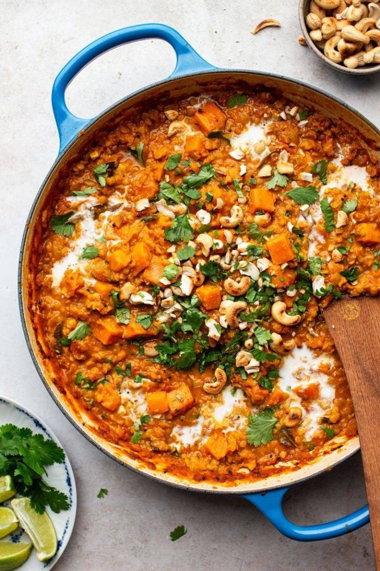 11 Cozy Comfort Foods for Chilly Evenings