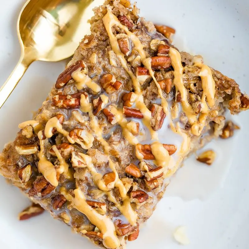 Maple Pecan Oatmeal Bake