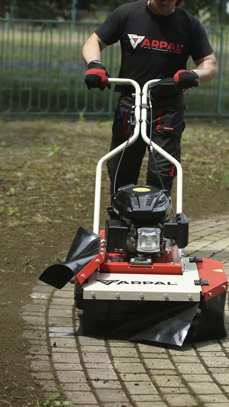 Outdoor Cleaning Brush