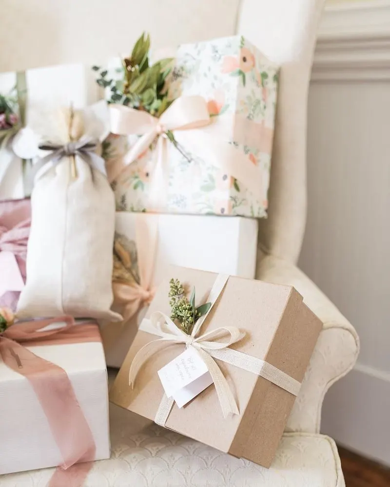 Pastel Gift Wrapping