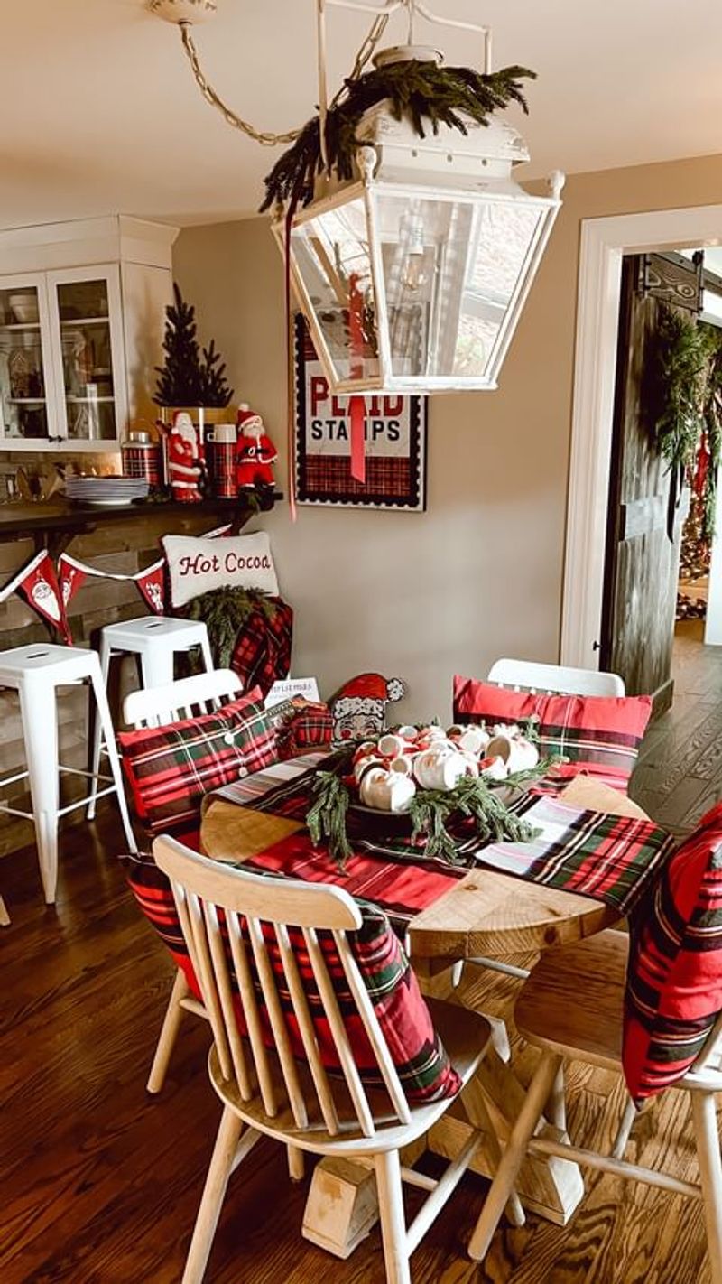 Seasonal Table Runner