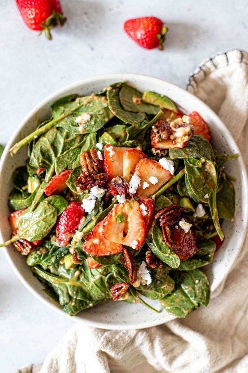 Spinach and Strawberry Salad