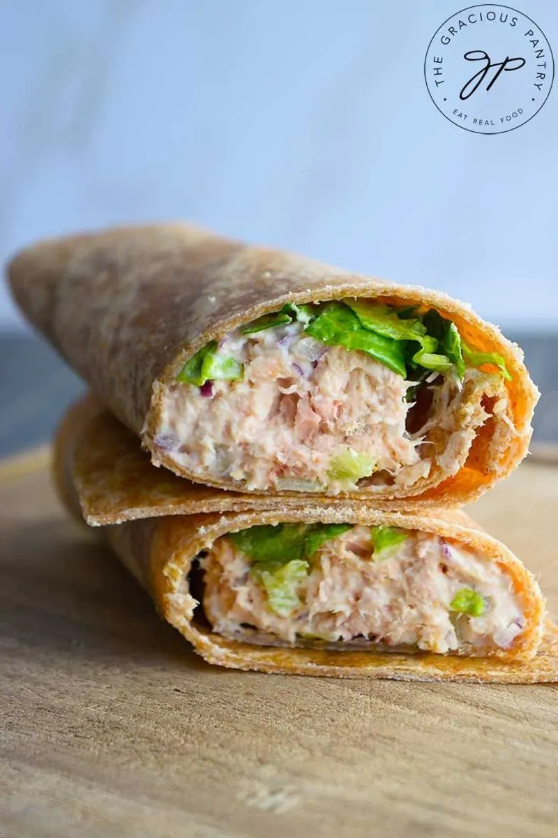 Tuna Niçoise Wrap