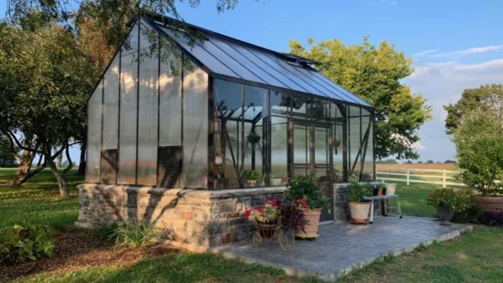 11 Greenhouse Hacks to Keep Your Garden Thriving All Winter Long