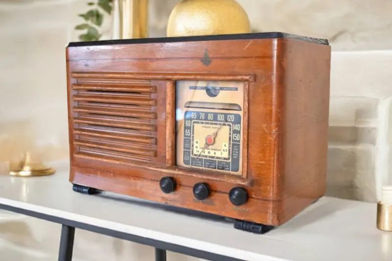 Antique Radio