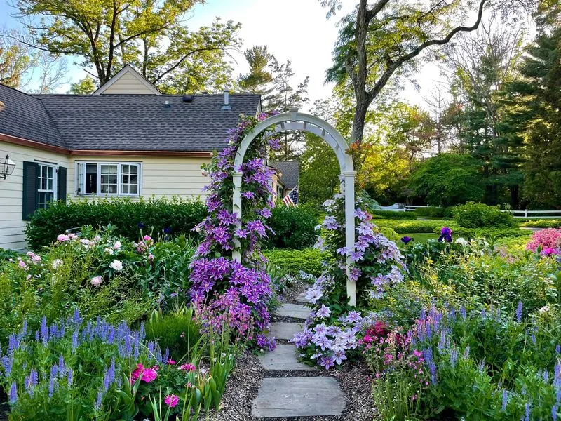 English Cottage Garden