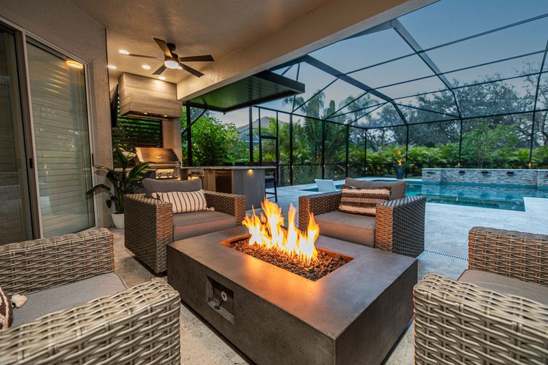 Fire Pit with Outdoor Kitchen