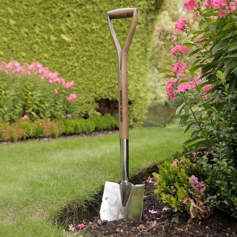 Garden Spade