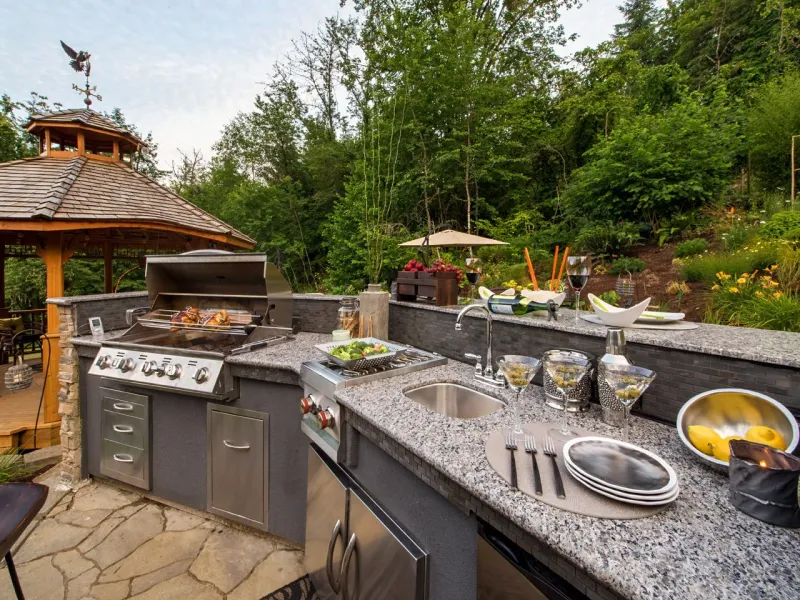 Granite Countertops with Built-in Grill