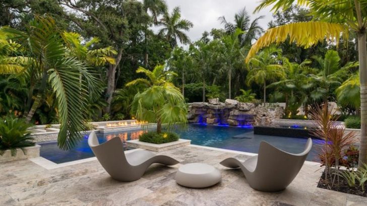 15 Pool Landscaping Ideas That Blend Beauty and Relaxation