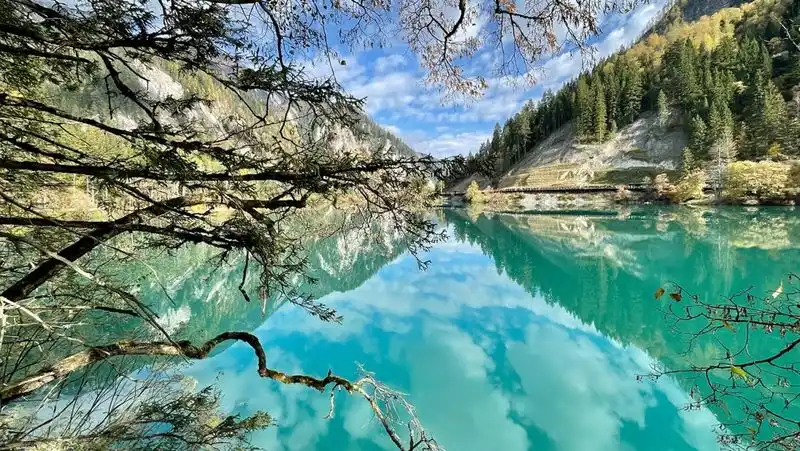 Jiuzhaigou Valley, China