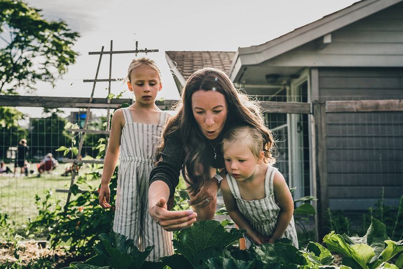 Mindful Gardening Practices