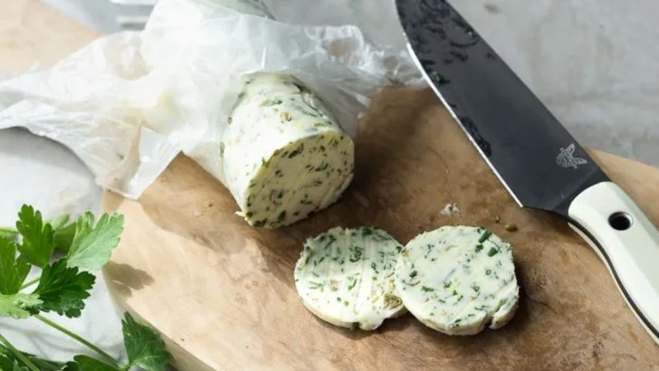 14 Best Ways to Dry and Store Fresh Garden Herbs for Maximum Flavor