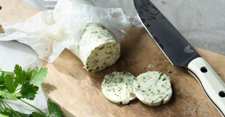 14 Best Ways to Dry and Store Fresh Garden Herbs for Maximum Flavor