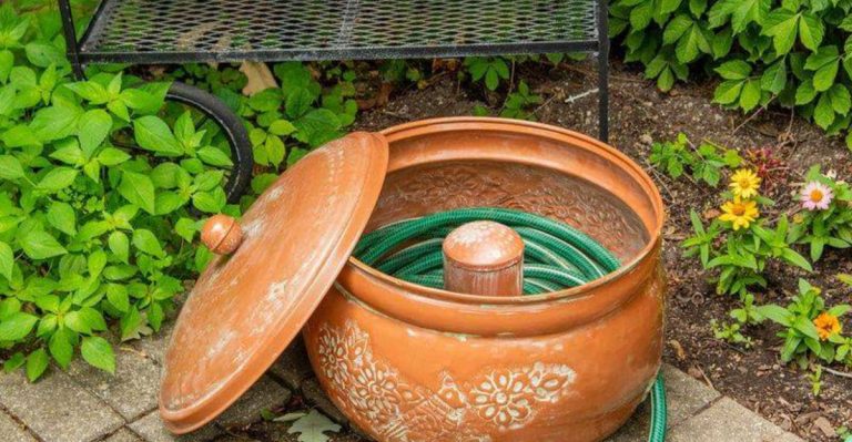 22 Clever Storage Hacks For Cleaning Up Your Backyard