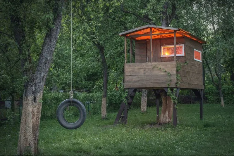 Build a Treehouse