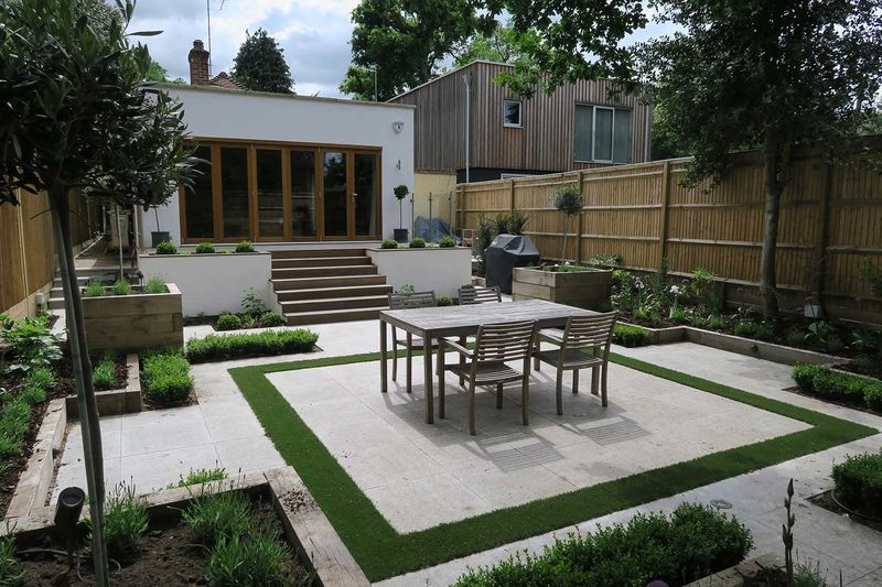 Contemporary Garden