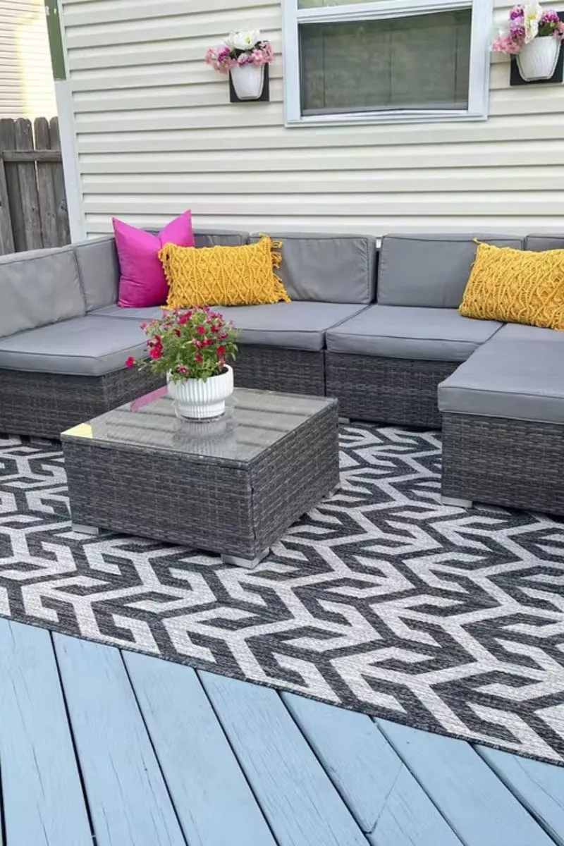 Faded Outdoor Rugs