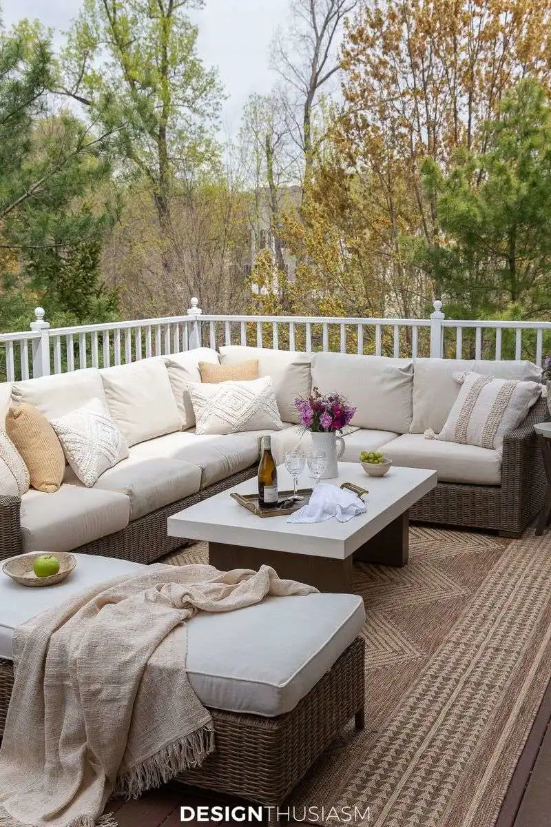 Over-Sized Outdoor Rugs