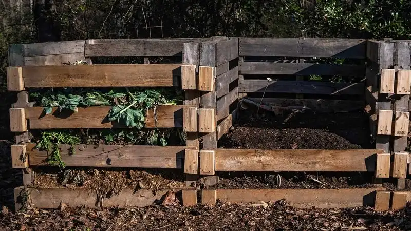 Pallet Compost Bin