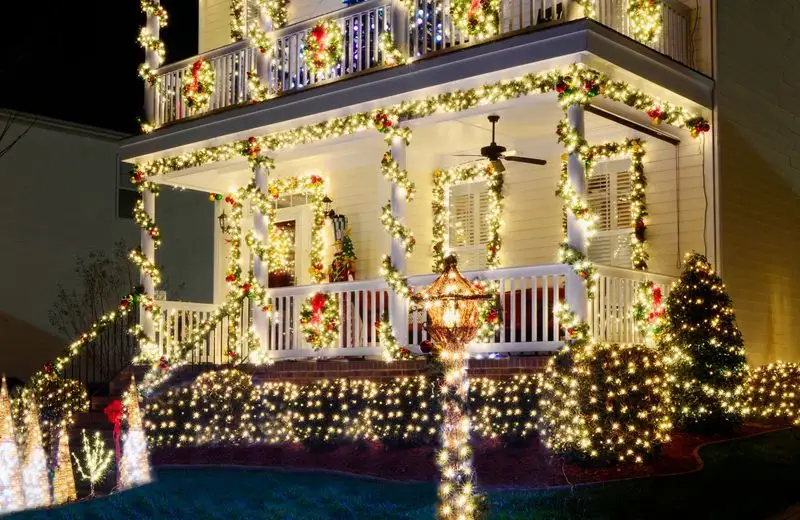 Too Many String Lights